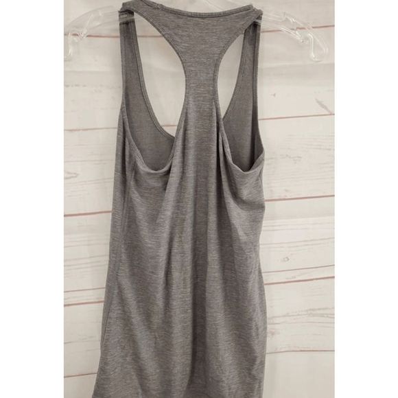 Lululemon Women's Gray Racerback Sleeveless Scoop Neck Tank Top Size 6 - Picture 5 of 5